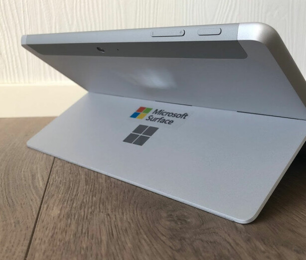 Veier bare en halvkilo, men kan erstatte PC-en din
